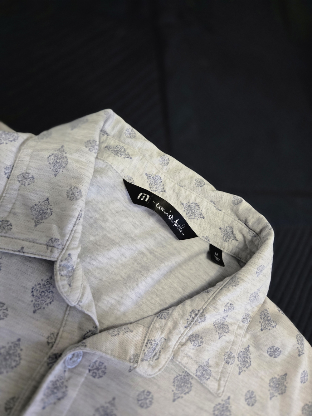 Travis Mathew Men's Light Gray Printed Casual Button-Down Shirt
